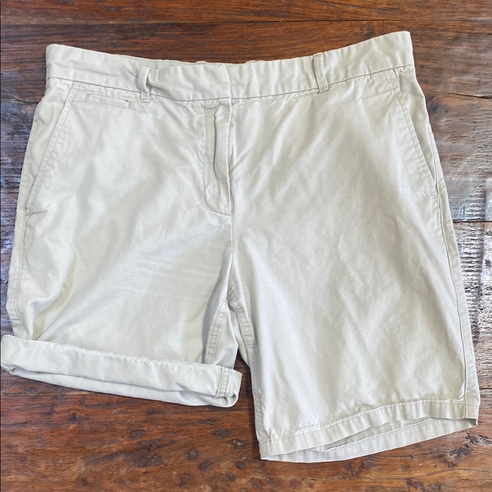 Boyfriend Khaki Shorts from the Gap, size 10